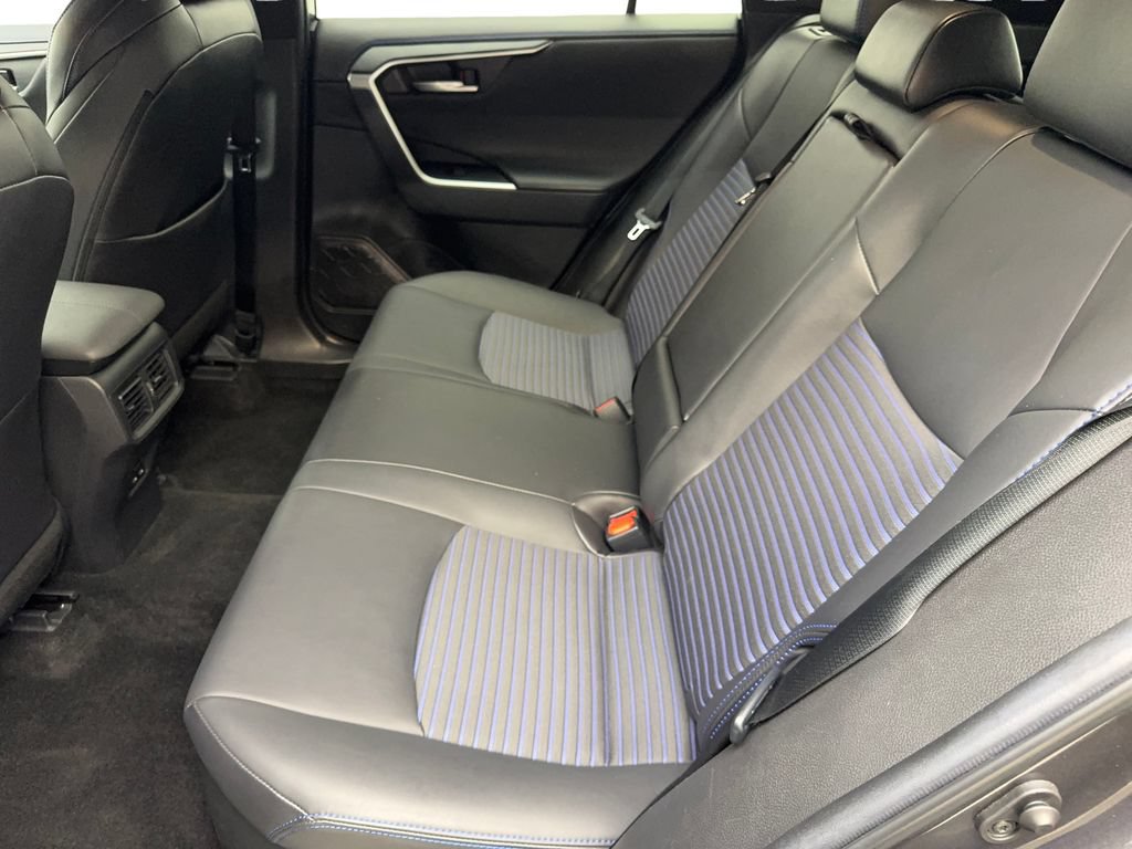 Used 2023 Toyota RAV4 XSE AWD/4WD image 34