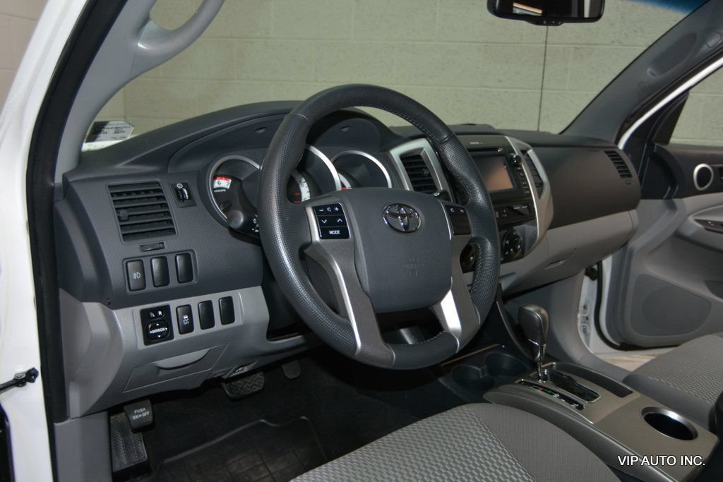 Used 2013 Toyota Tacoma PreRunner w/ SR5 Pkg RWD image 9