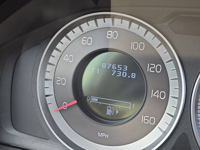 Used 2012 Volvo XC60 T6 R-Design AWD/4WD image 16