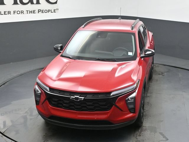 New 2026 Chevrolet Trax LT w/ Midnight Edition FWD image 37