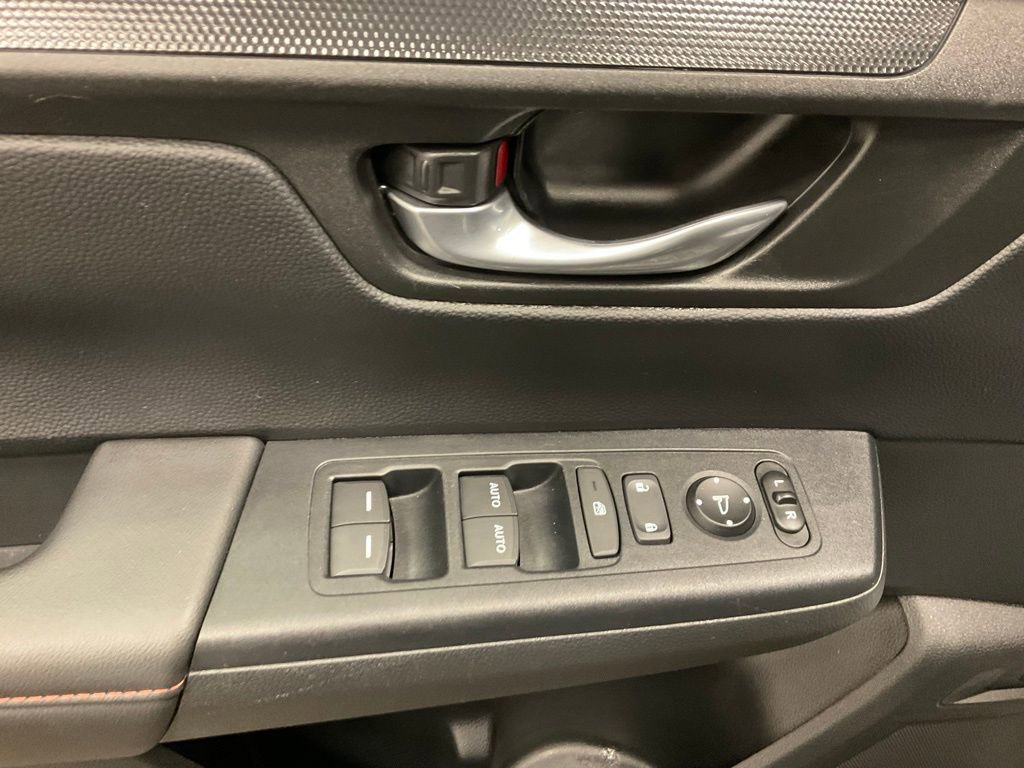 Used 2024 Honda CR-V Sport image 12