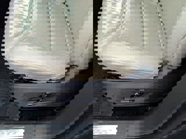 Used 2020 Ford Explorer Platinum w/ Premium Technology Package image 12