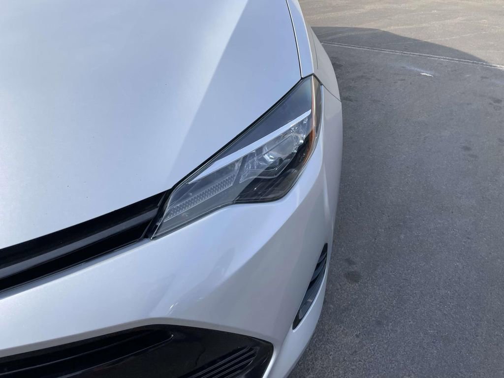 Used 2017 Toyota Corolla LE image 11