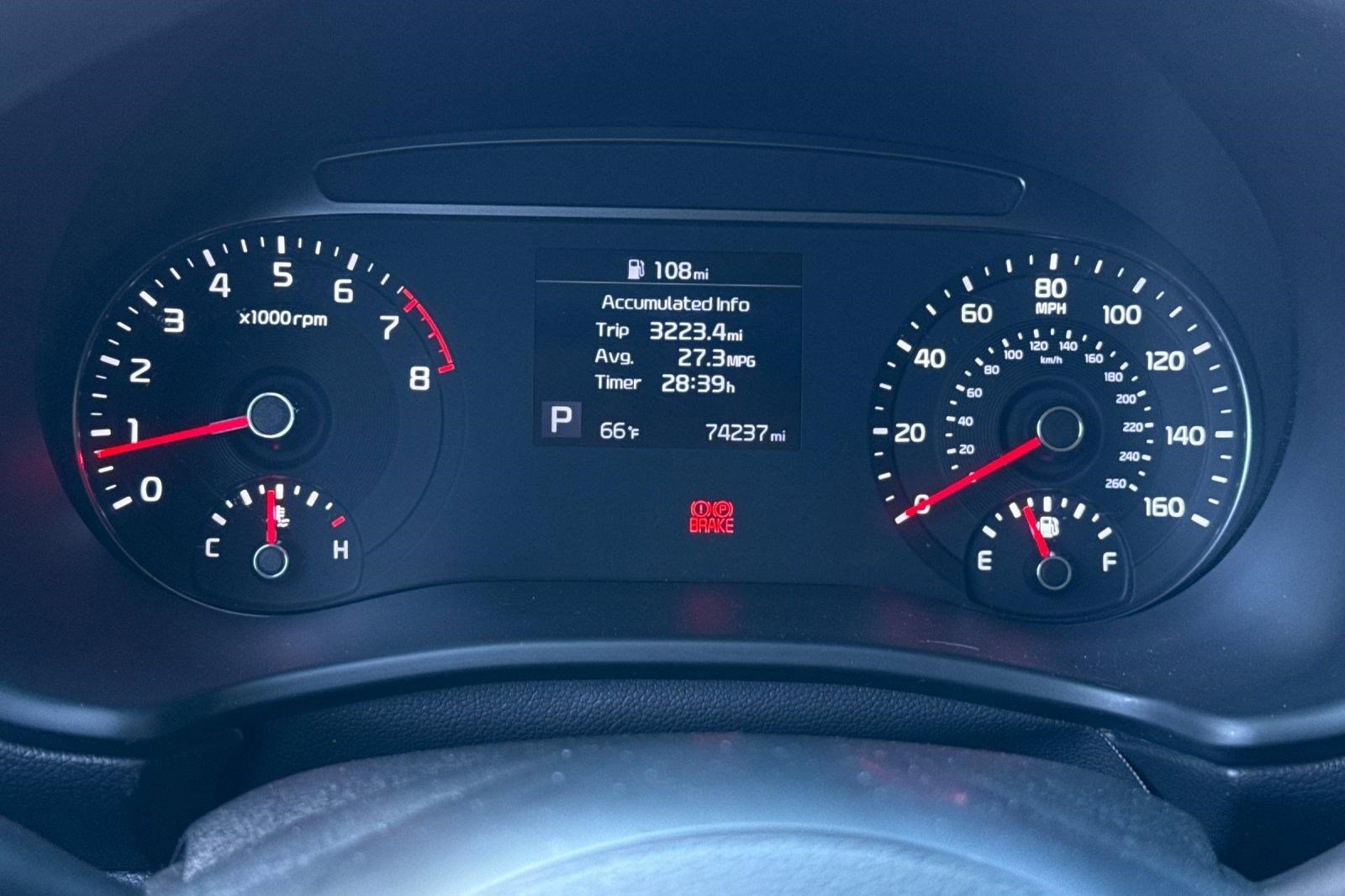 Used 2022 Kia Soul LX w/ Technology Package image 16