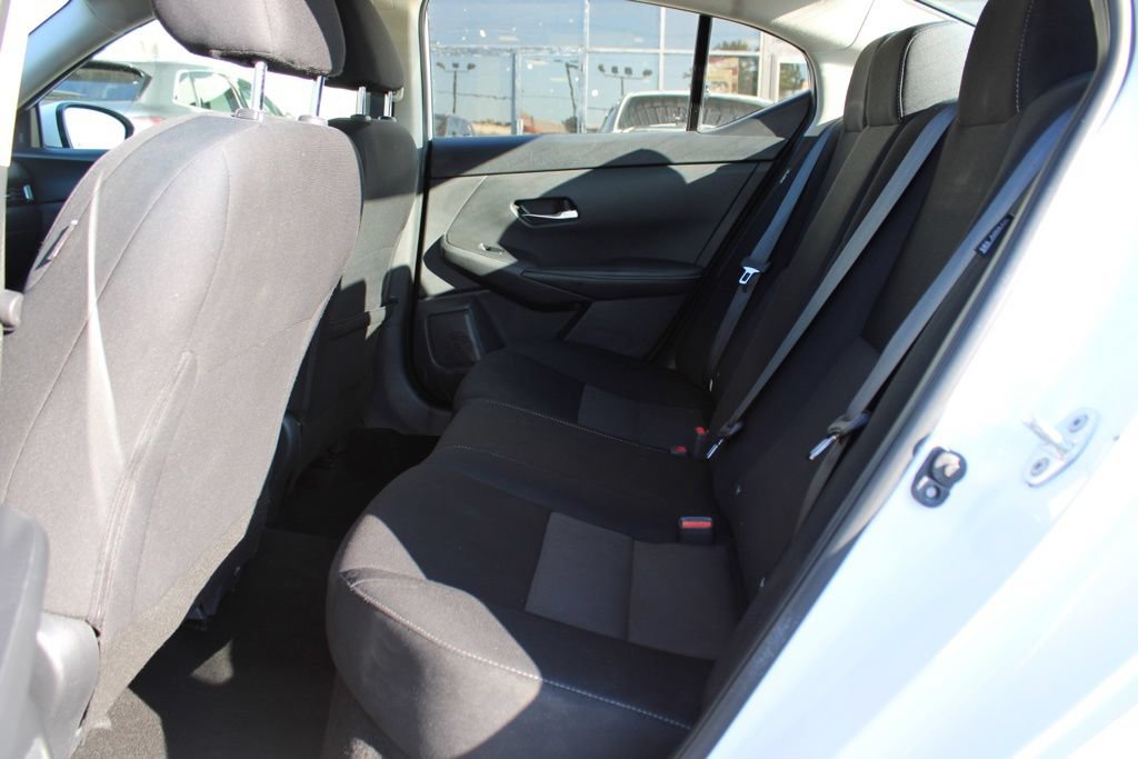 Used 2023 Nissan Sentra SV FWD image 11