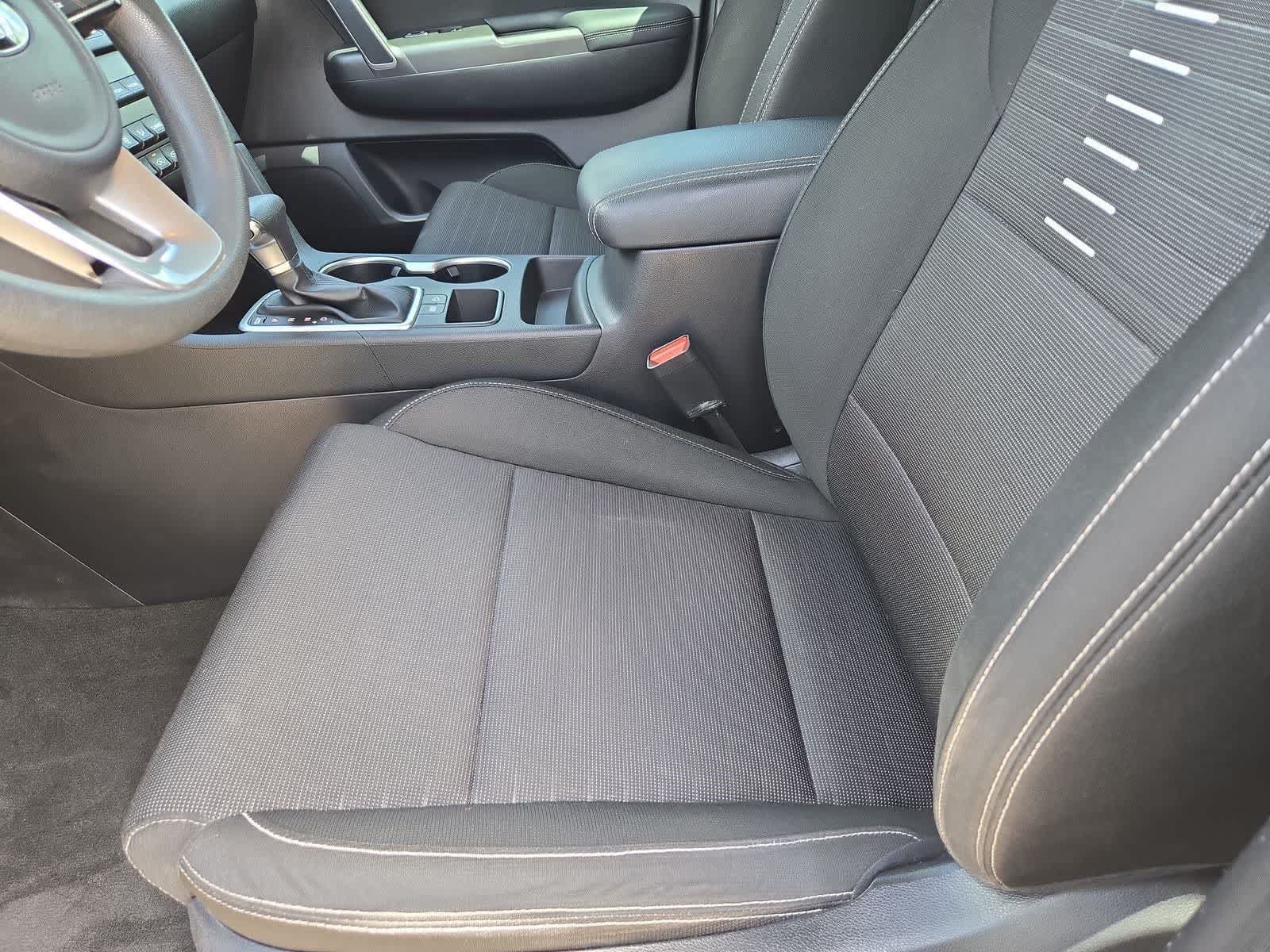 Used 2020 Kia Sportage LX w/ LX Popular Package FWD image 14