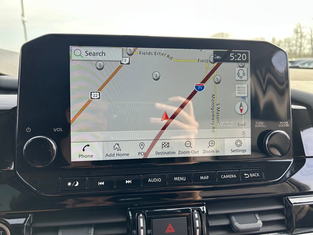 Used 2024 Nissan Pathfinder SL image 12