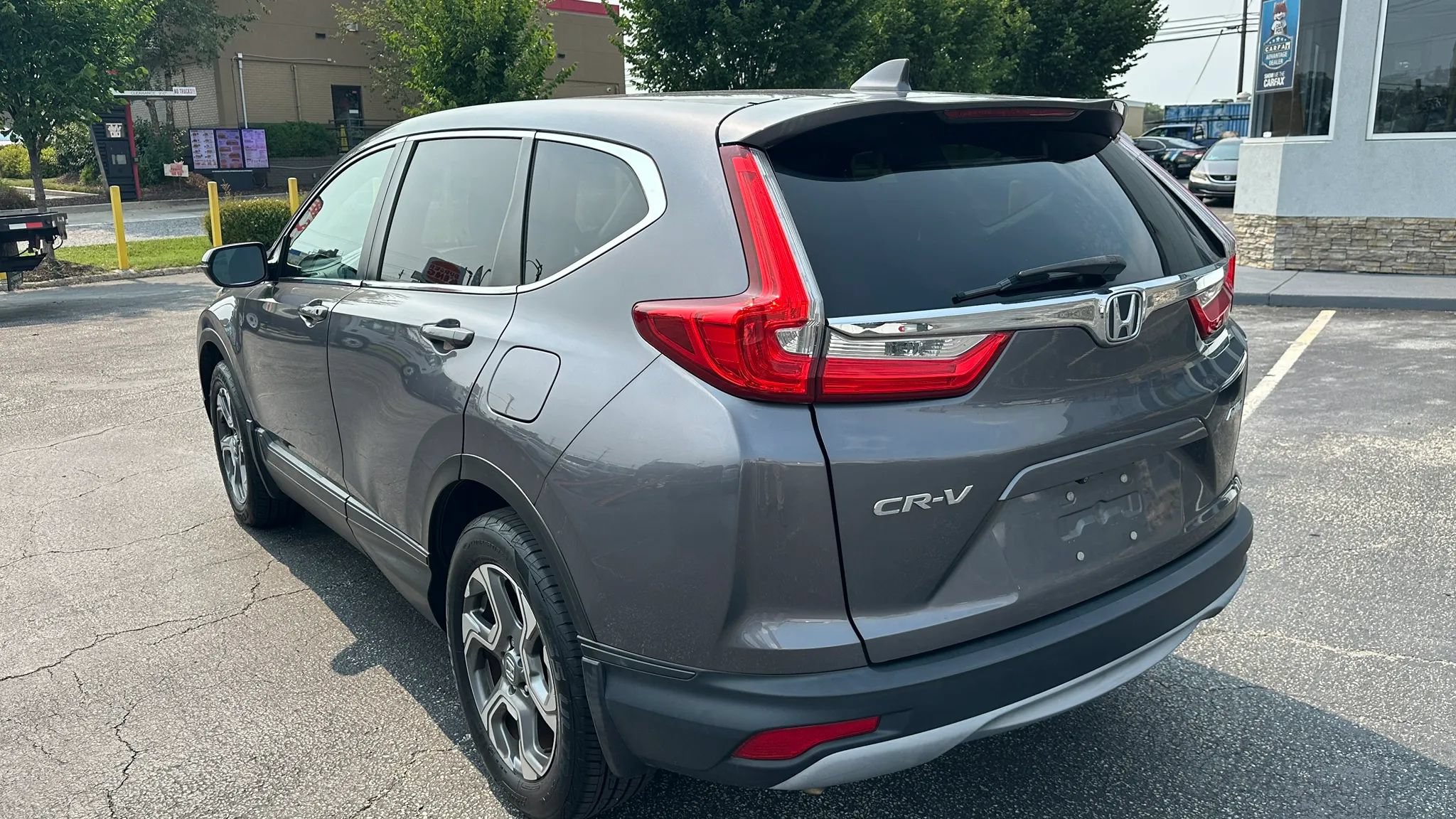Used 2018 Honda CR-V EX image 7