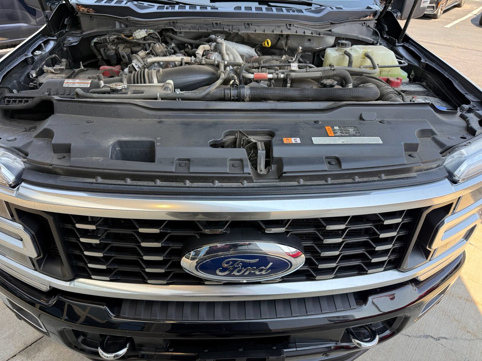 Used 2024 Ford F350 Limited w/ FX4 Off-Road Package AWD/4WD image 45