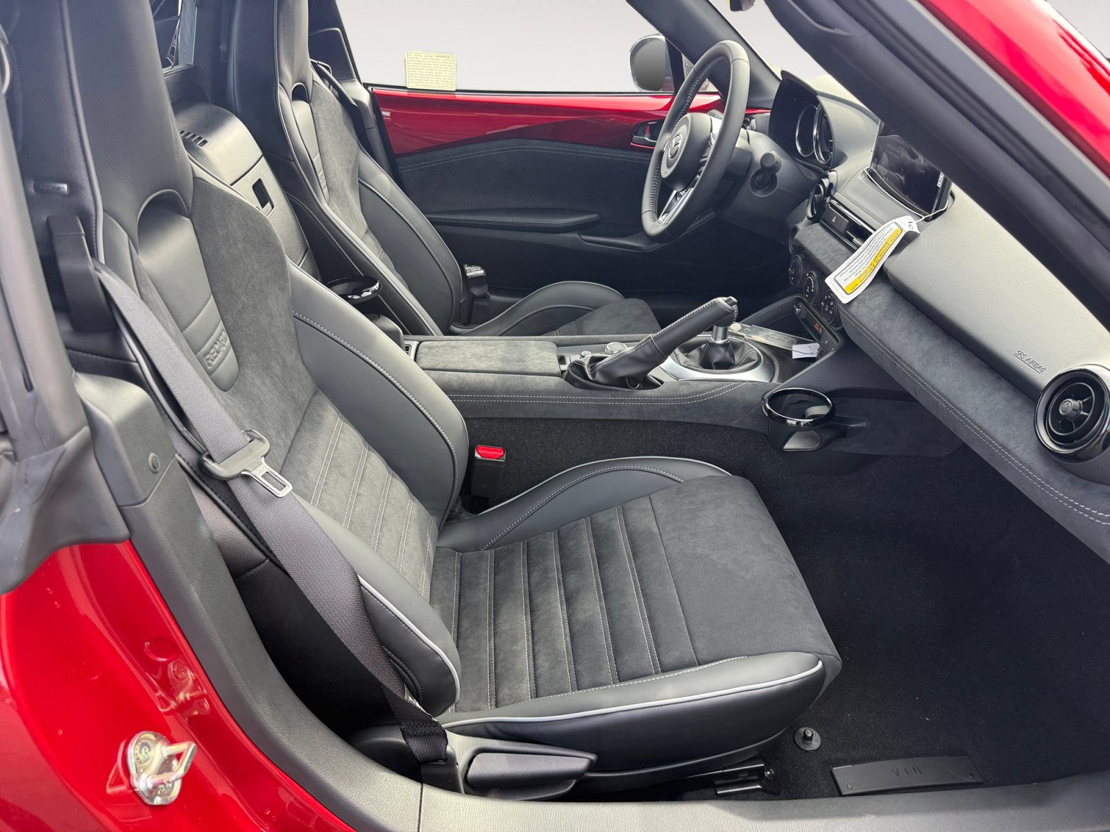 New 2026 MAZDA MX-5 Miata RF Club w/ Weather Package RWD image 19
