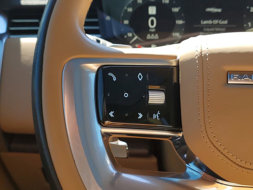Used 2023 Land Rover Range Rover SE image 17
