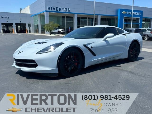 Used 2019 Chevrolet Corvette Stingray Coupe w/ Carbon Flash Badge Package