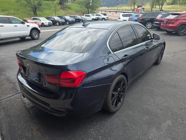 Used 2017 BMW 330i xDrive Sedan AWD/4WD image 9