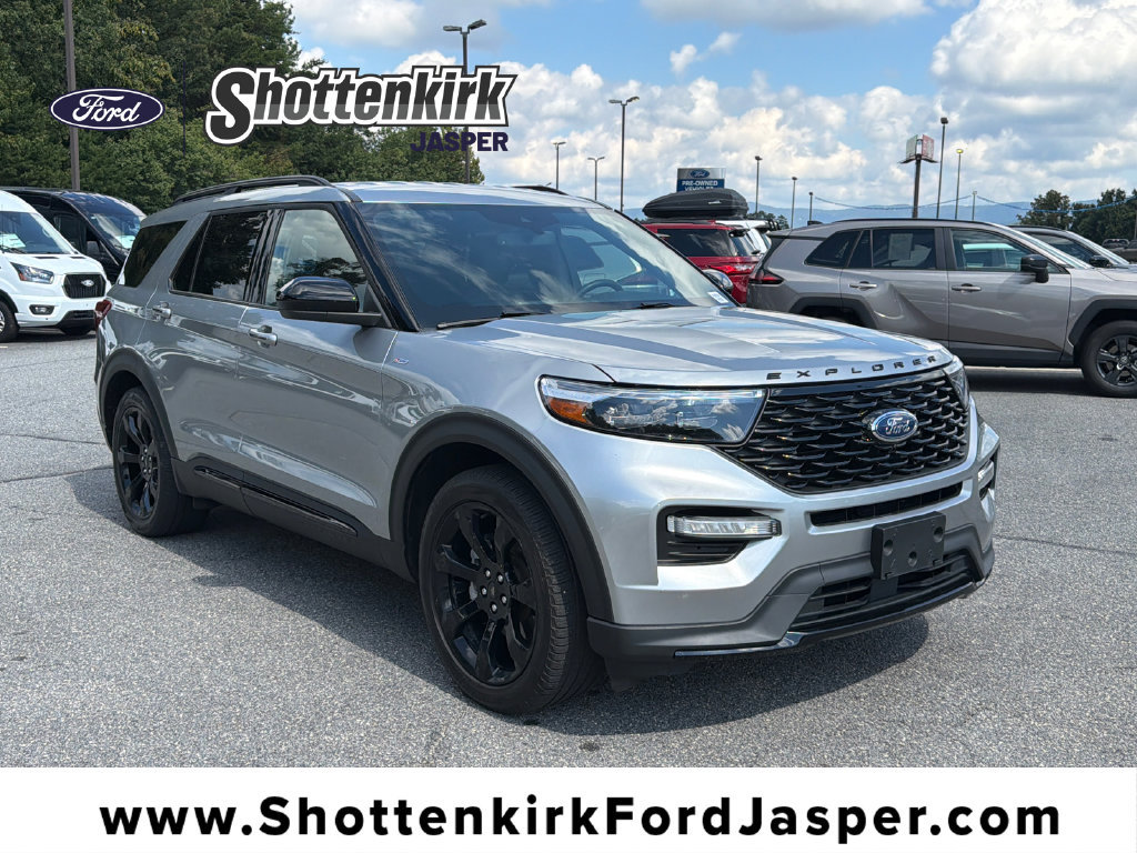 Used 2024 Ford Explorer ST-Line w/ Class IV Trailer Tow Package RWD image 1