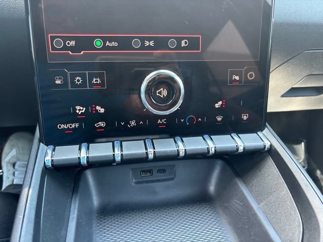 Used 2026 GMC Terrain Elevation AWD/4WD image 11