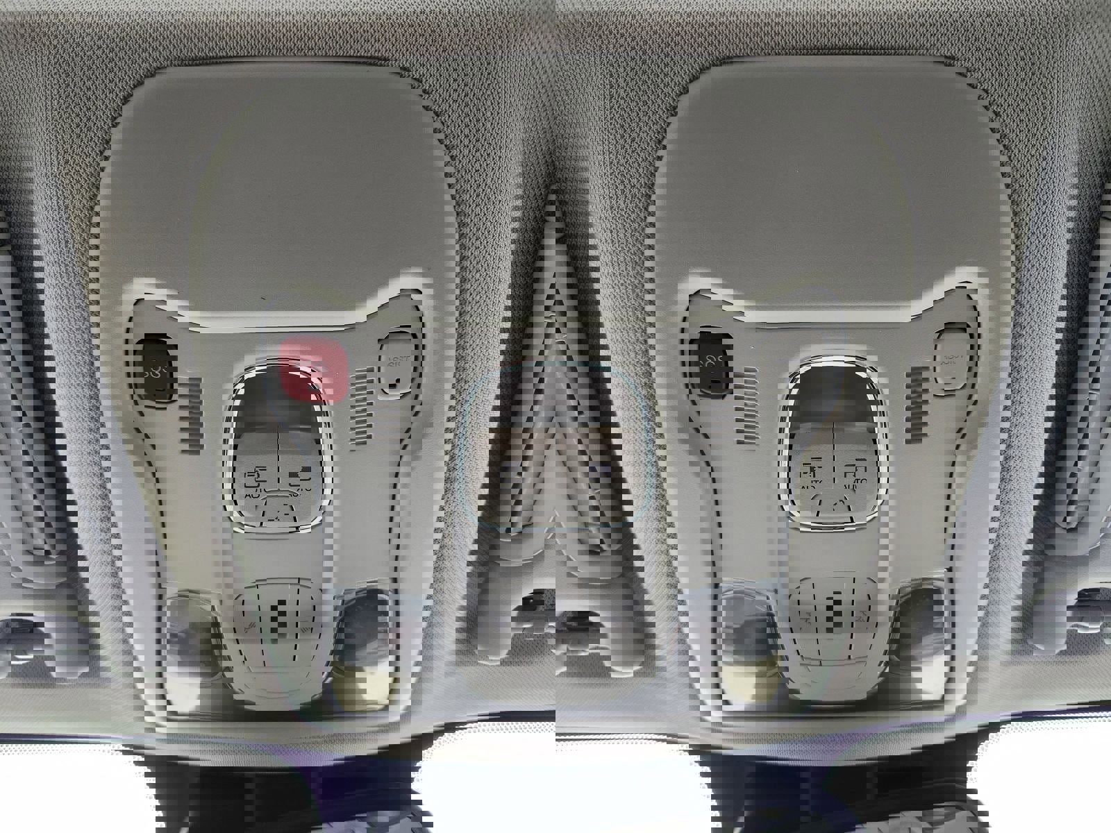 Used 2023 Jeep Renegade Latitude w/ Sun/Sound Group AWD/4WD image 35