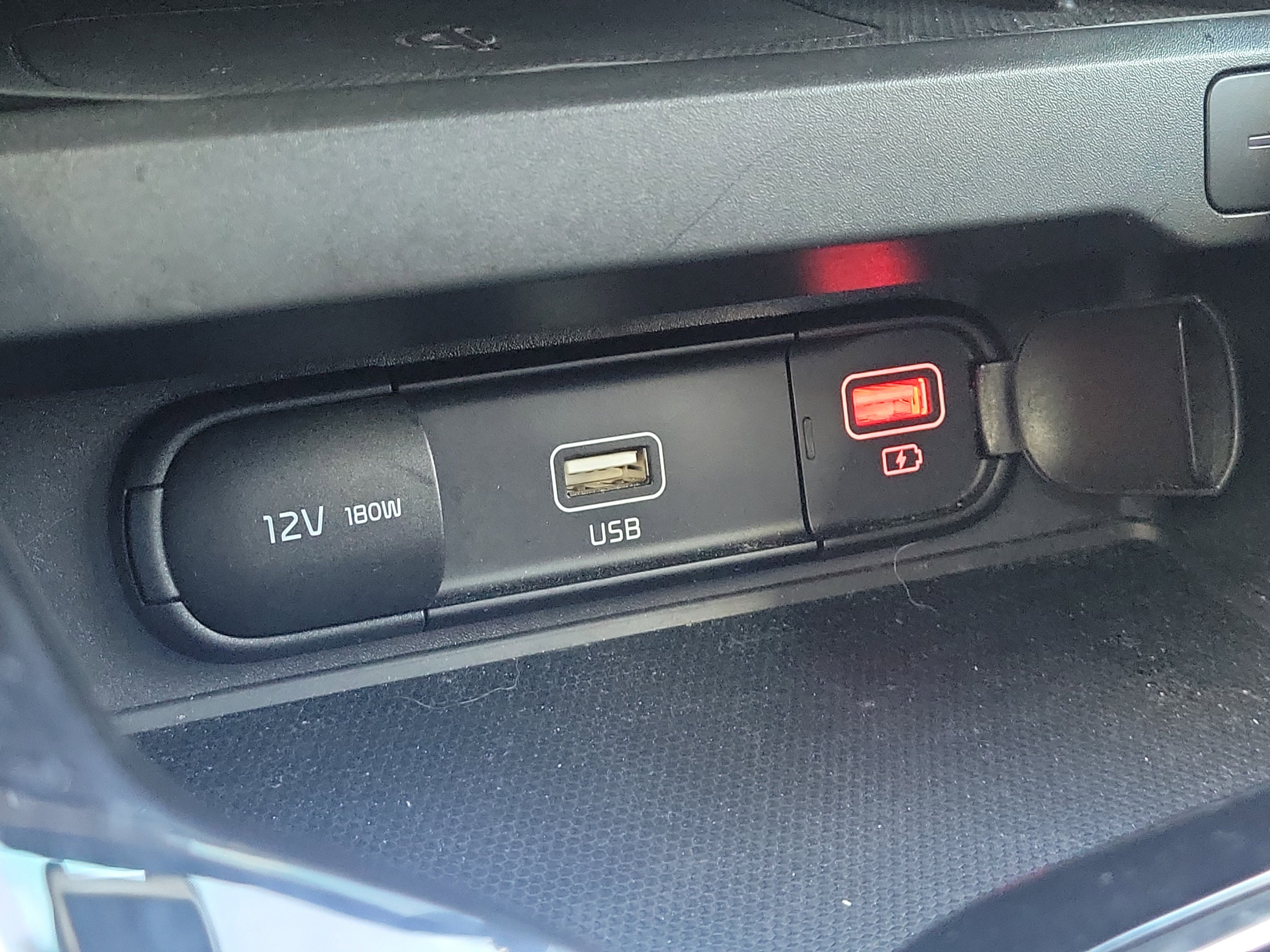 Used 2020 Kia Soul GT-Line Turbo FWD image 30