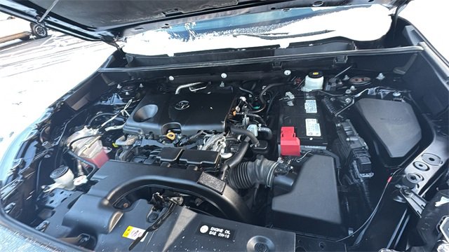 Used 2021 Toyota RAV4 LE image 34