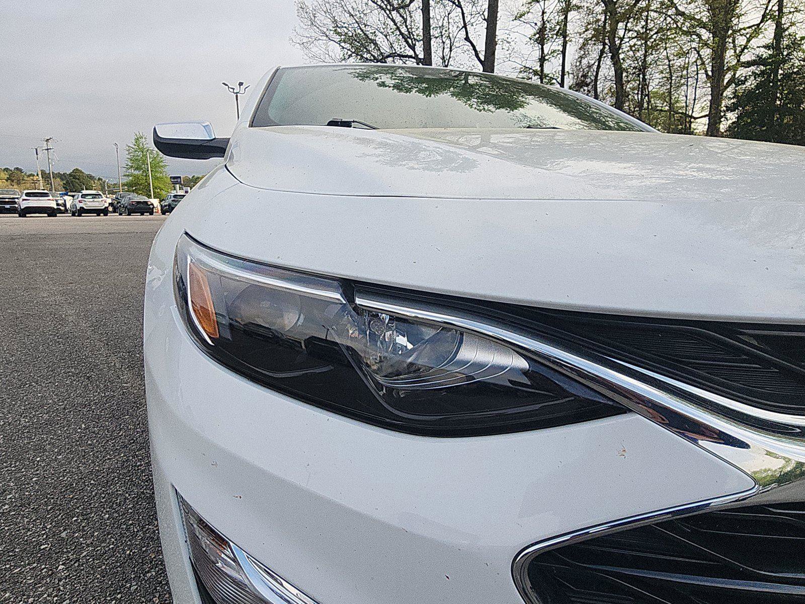 Used 2024 Chevrolet Malibu RS image 9