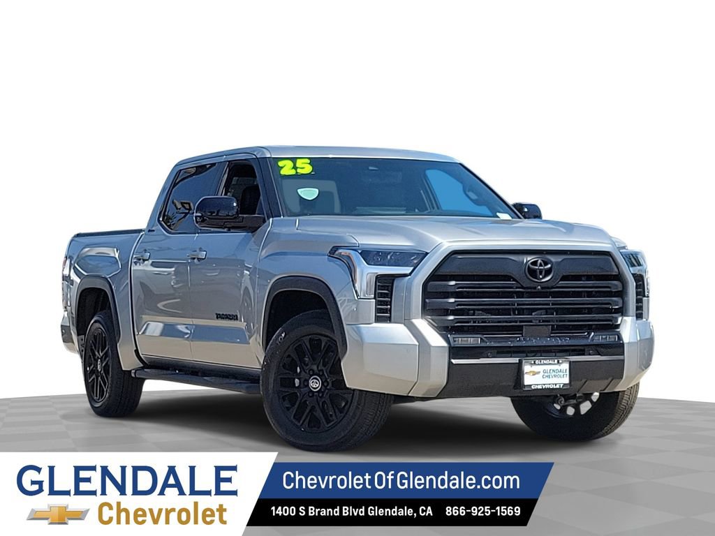 Used 2025 Toyota Tundra Limited AWD/4WD image 1