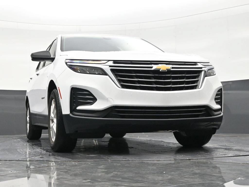Used 2023 Chevrolet Equinox LS FWD image 26