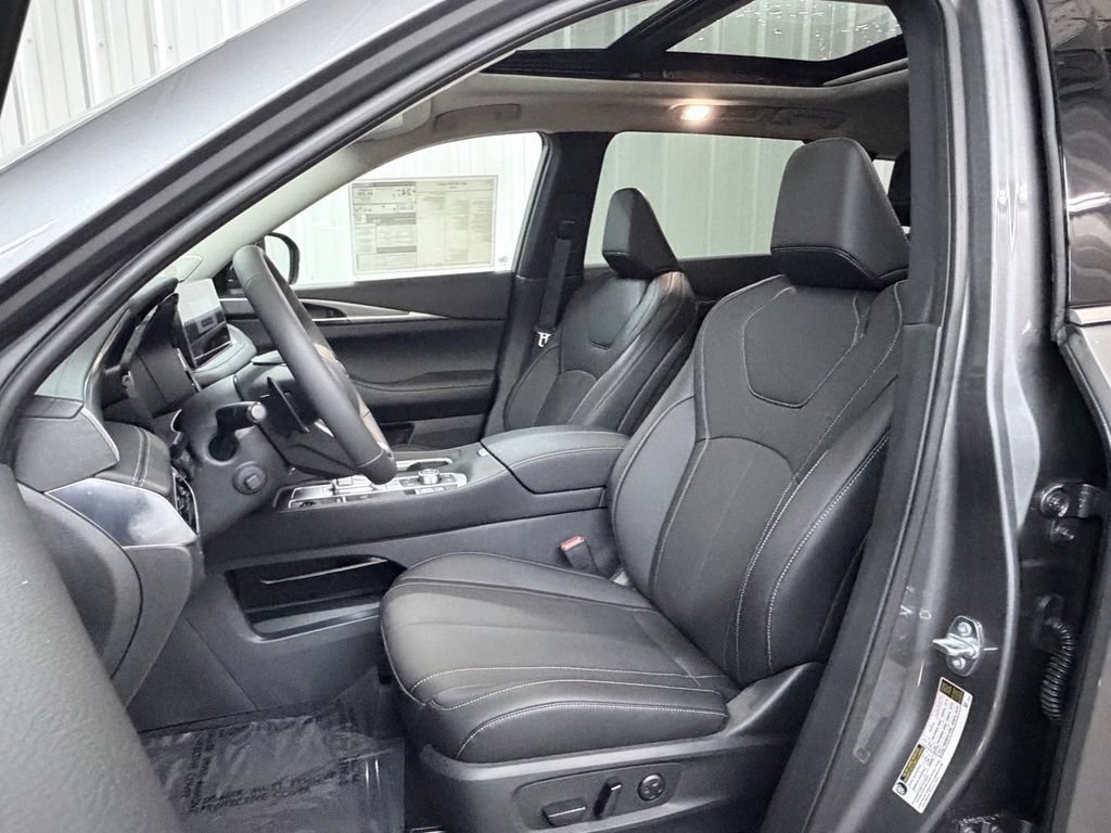 New 2027 INFINITI QX60 Luxe FWD image 13