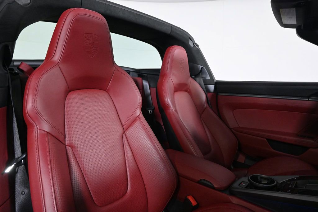 Used 2022 Porsche 911 Targa 4S image 18