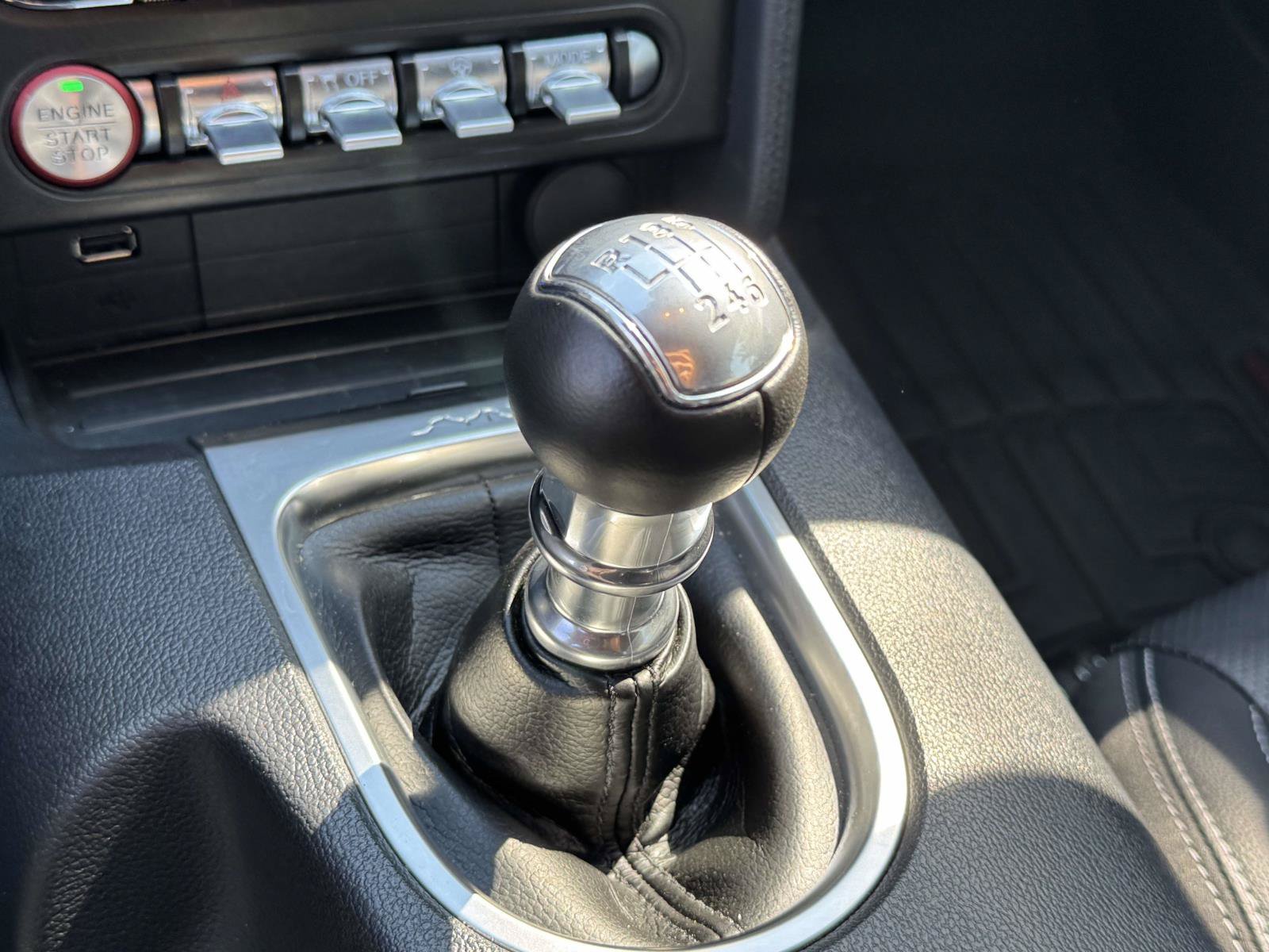 Used 2022 Ford Mustang GT Premium RWD image 34