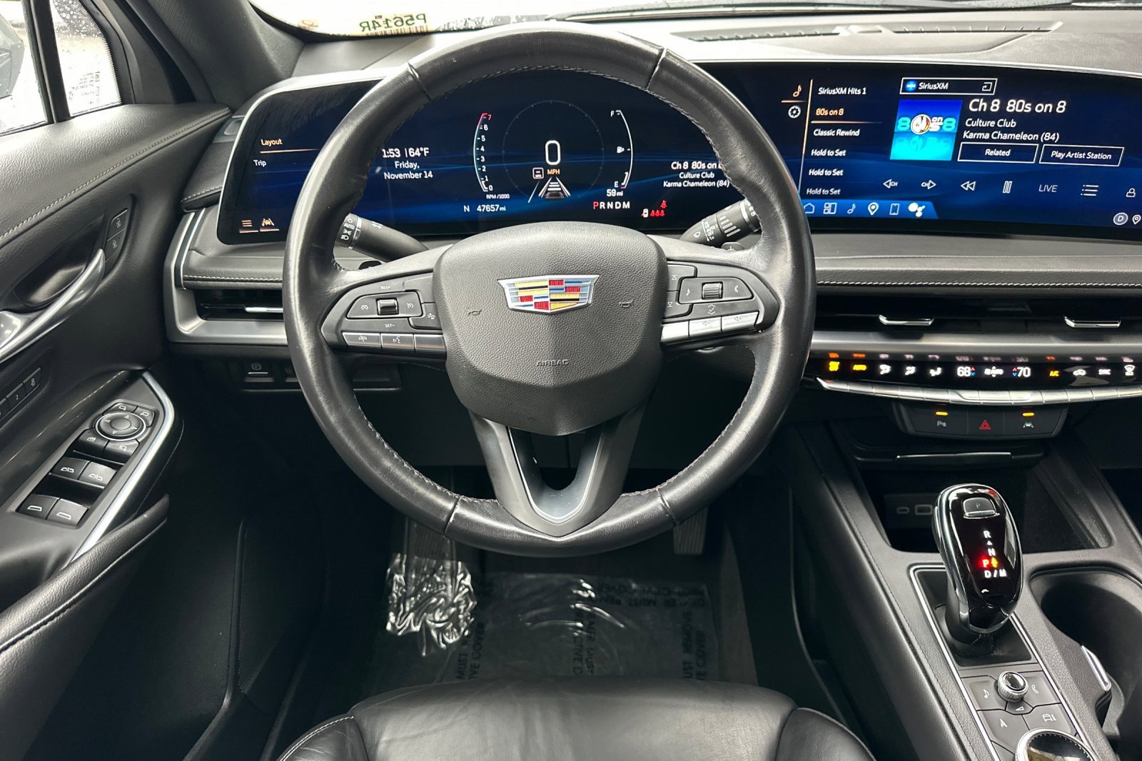 Used 2024 Cadillac XT4 Premium Luxury image 17