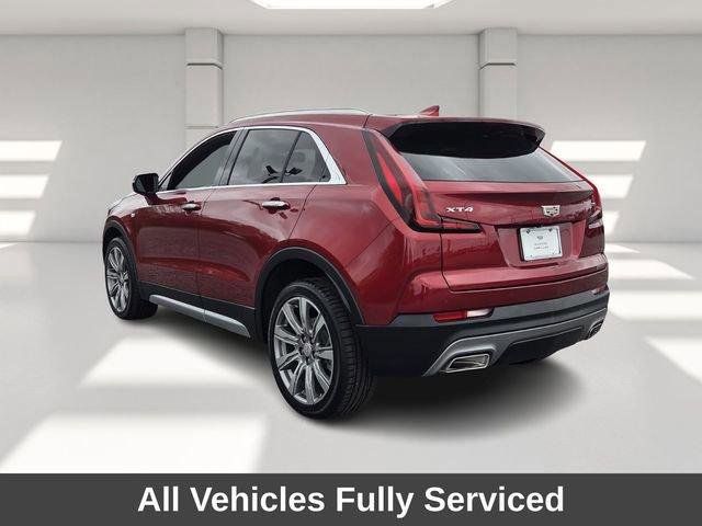 Used 2023 Cadillac XT4 Premium Luxury w/ Cold Weather Package image 3