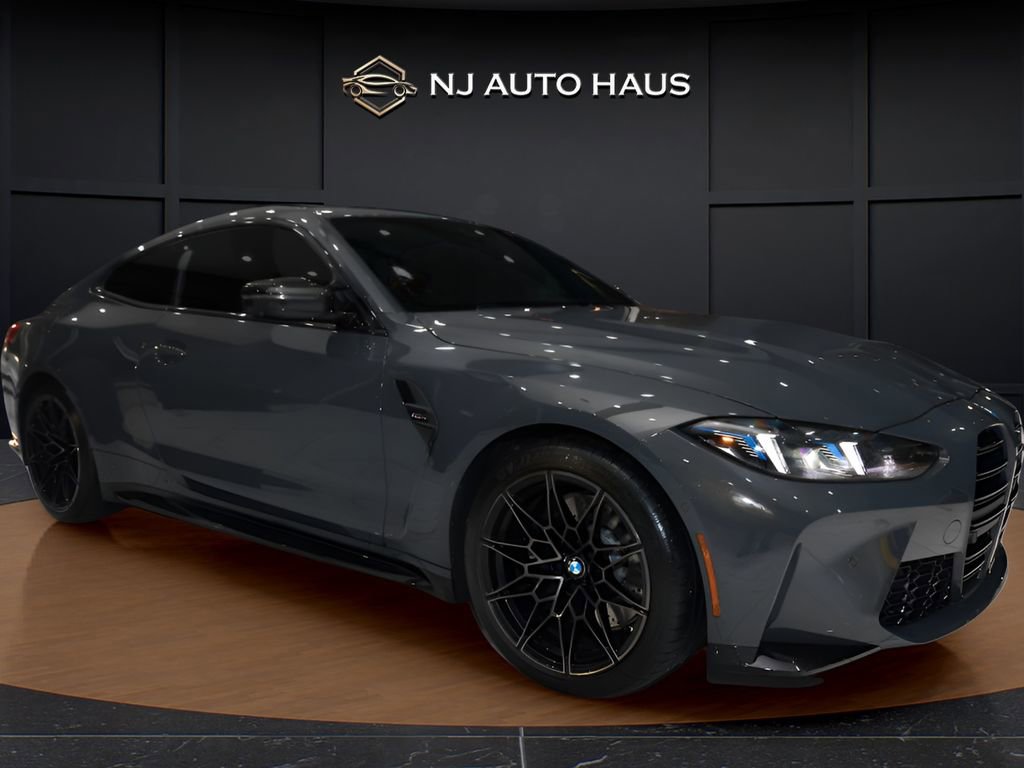Used 2025 BMW M4 Coupe w/ Executive Package image 1