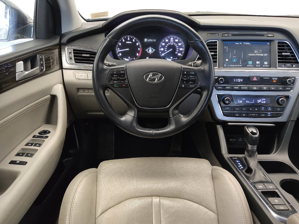 Used 2017 Hyundai Sonata Limited w/ Ultimate Package 04 FWD image 22