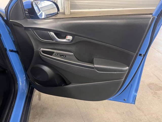 Used 2023 Hyundai Kona SEL image 12