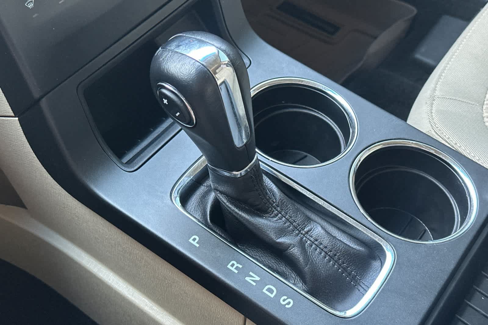 Used 2016 Ford Flex SEL FWD image 22