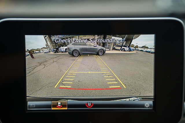 Used 2019 Mercedes-Benz GLC 350e 4MATIC w/ Premium Package image 43