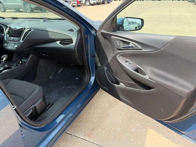 Used 2024 Chevrolet Malibu LT FWD image 45