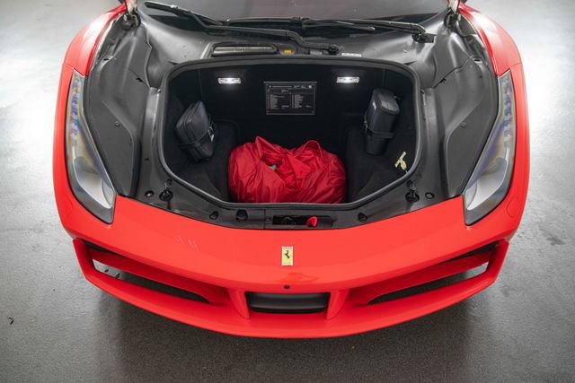 Used 2018 Ferrari 488 Spider RWD image 31