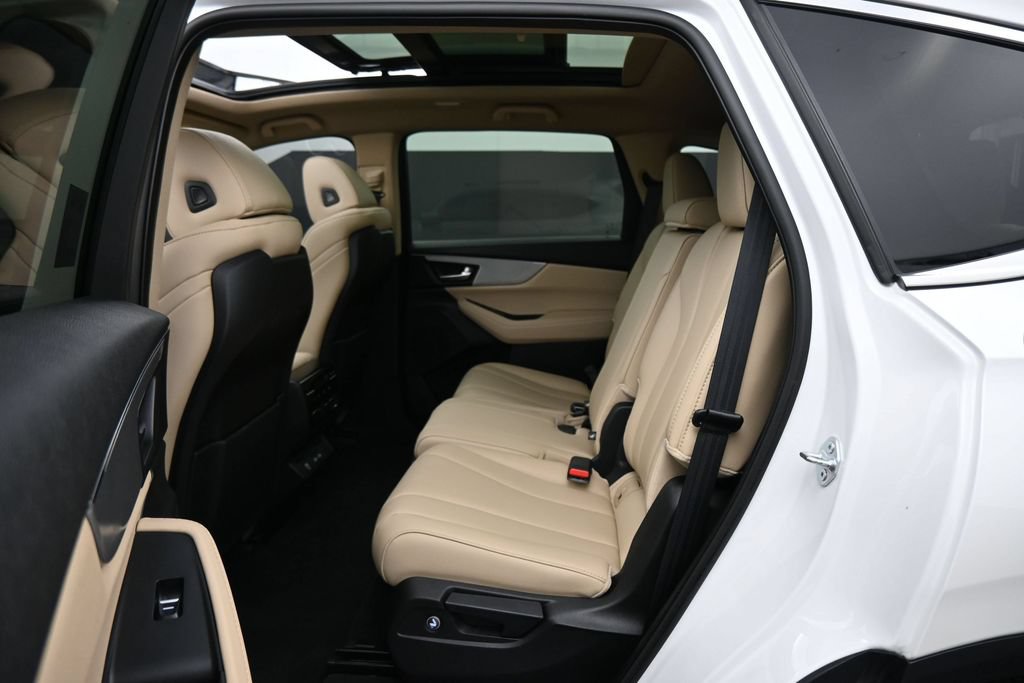 Used 2024 Acura MDX FWD image 19