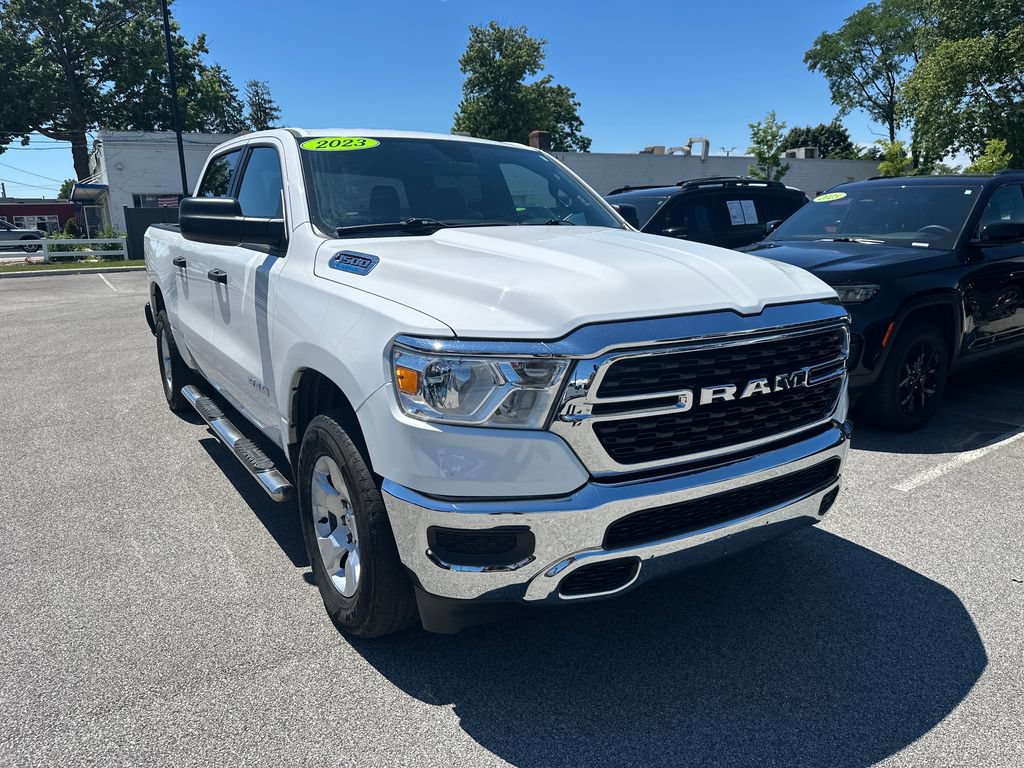 Used 2023 RAM 1500 Big Horn AWD/4WD image 4