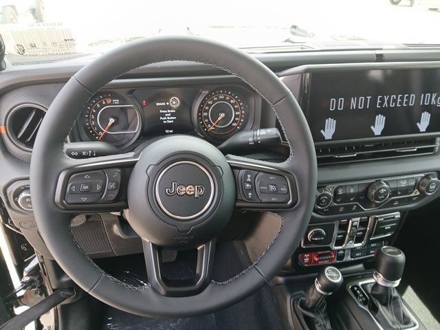 New 2026 Jeep Gladiator Mojave AWD/4WD image 12