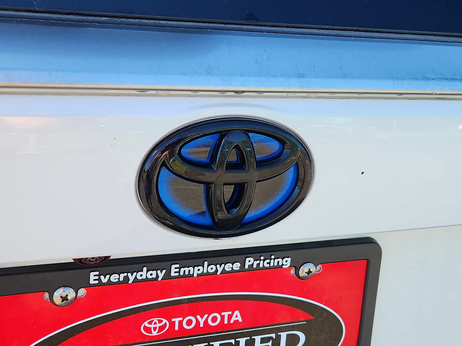Certified 2023 Toyota RAV4 XSE w/ Weather Package AWD/4WD image 31