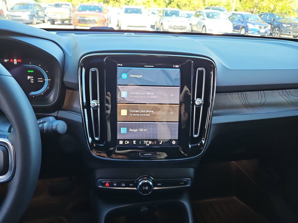 Used 2023 Volvo C40 P8 Recharge Ultimate image 13