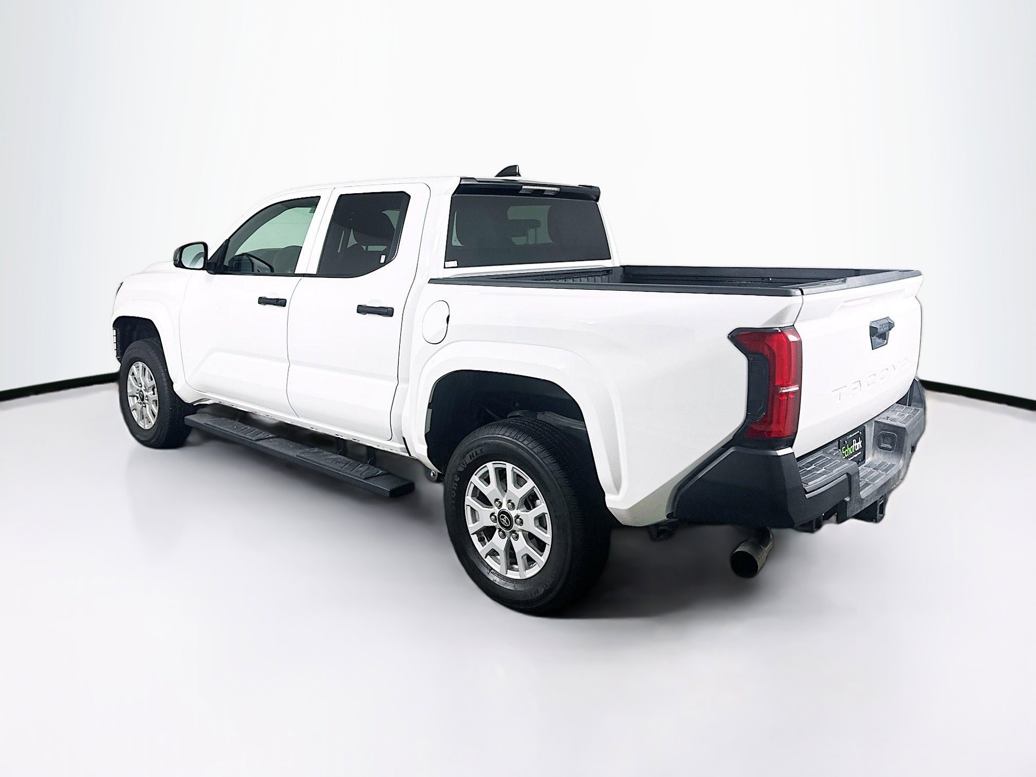 Used 2025 Toyota Tacoma SR RWD image 5