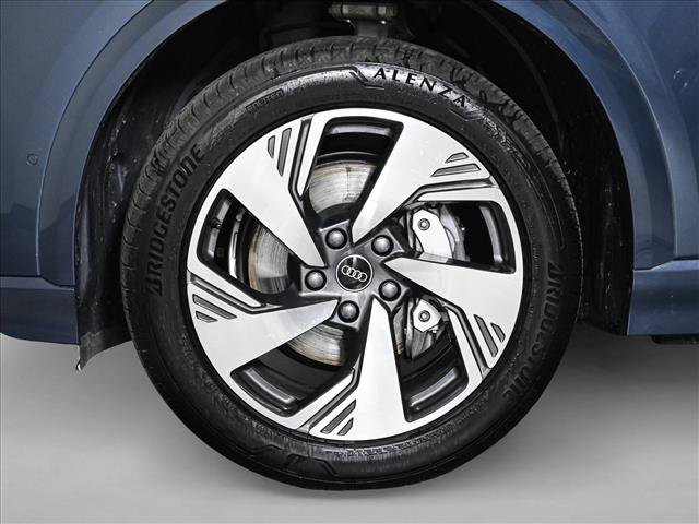 Certified 2025 Audi Q6 e-tron Premium Plus w/ Premium Plus AWD/4WD image 25