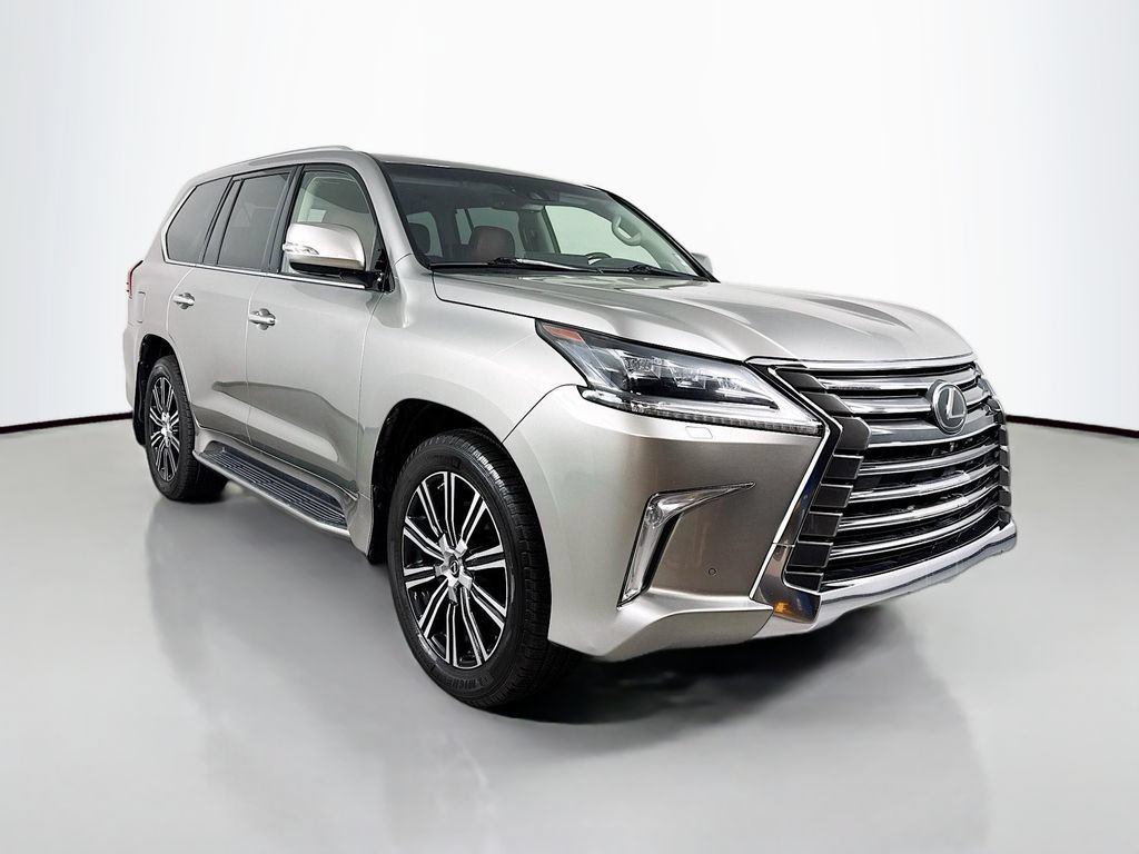 Used 2018 Lexus LX 570 4WD w/ Luxury Package image 4