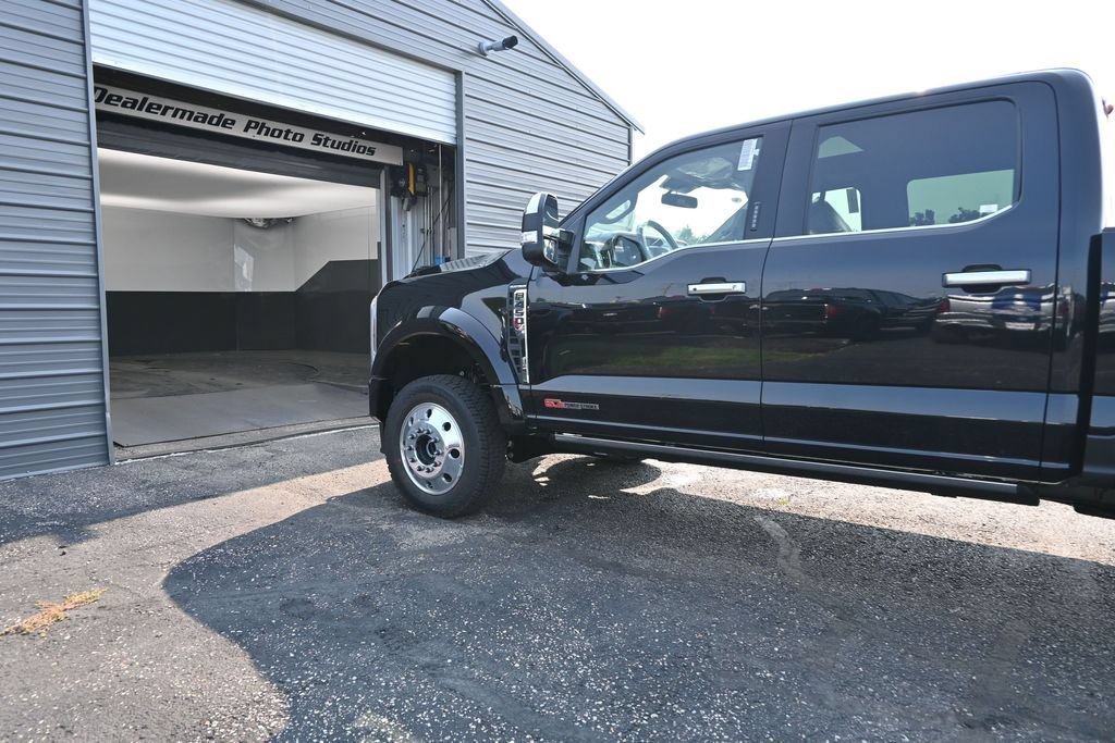 New 2026 Ford F450 Platinum w/ Platinum Plus Package AWD/4WD image 45