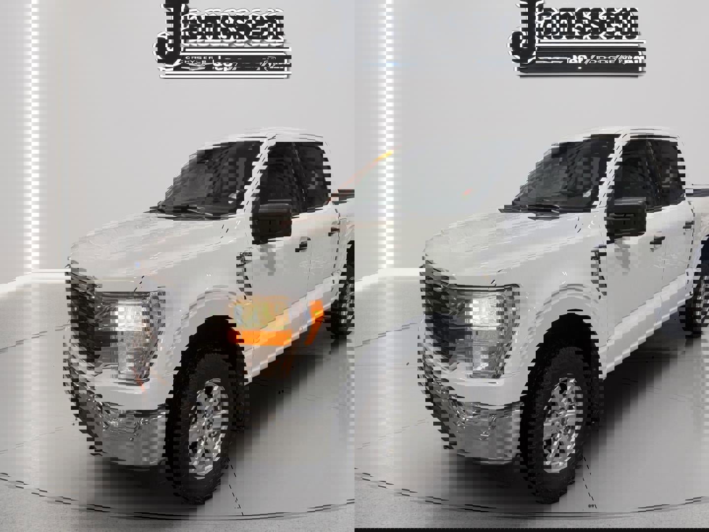 Used 2022 Ford F150 XLT w/ Equipment Group 301A Mid