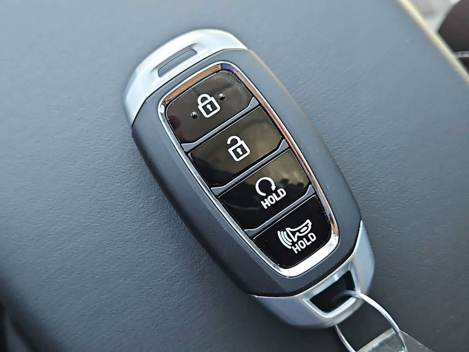 Used 2026 Hyundai Venue SEL FWD image 34