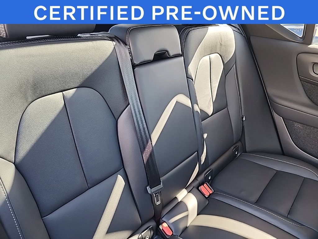 Used 2025 Volvo XC40 B5 Core w/ Protection Package Premier AWD/4WD image 18