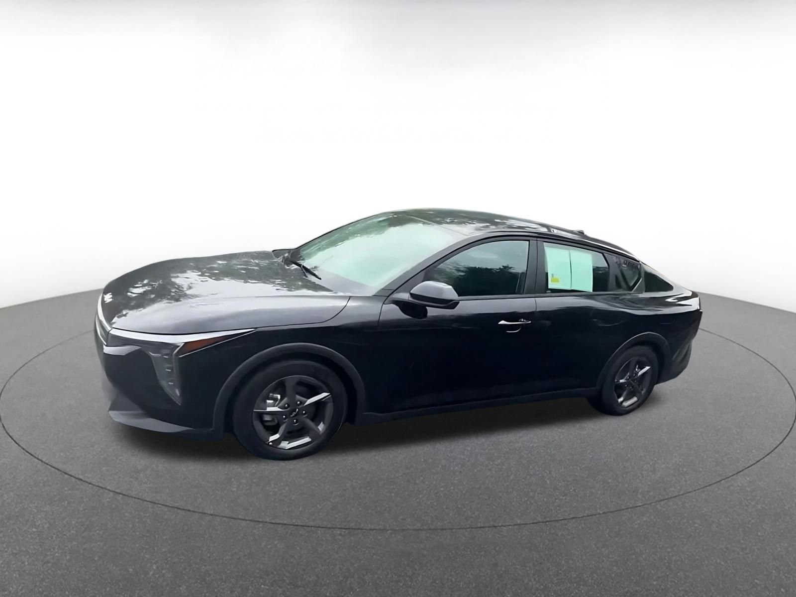 Used 2025 Kia K4 FWD image 8